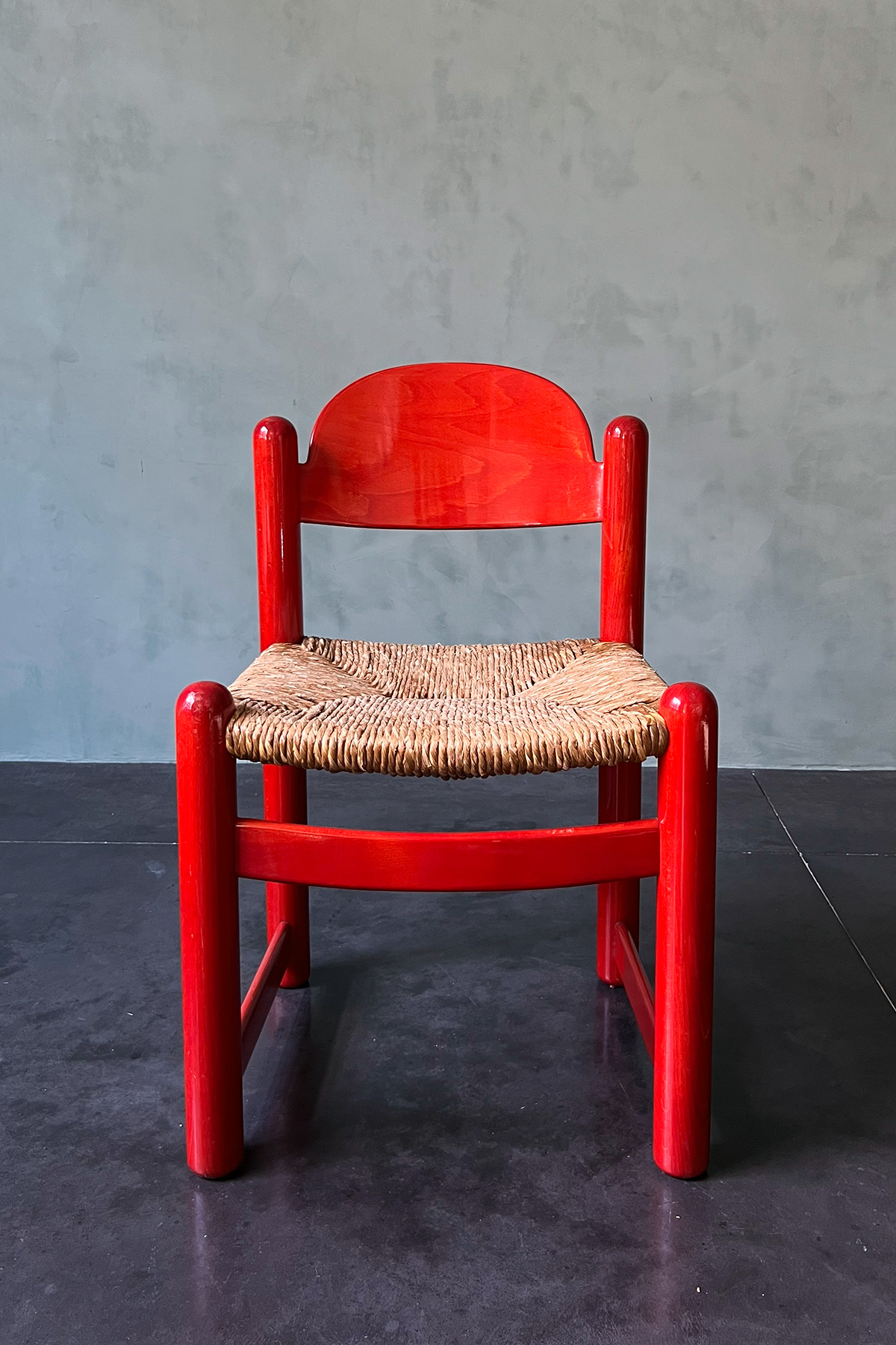 chaise Padova par Hank Lowenstein en bois laqué rouge et paille